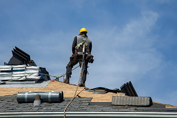 Professional Gutter Installation technician working in North, SC